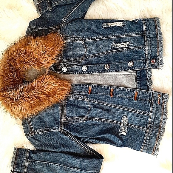 INC International Concepts Jackets & Blazers - Jean jacket w/removable Fur collar Medium Blue